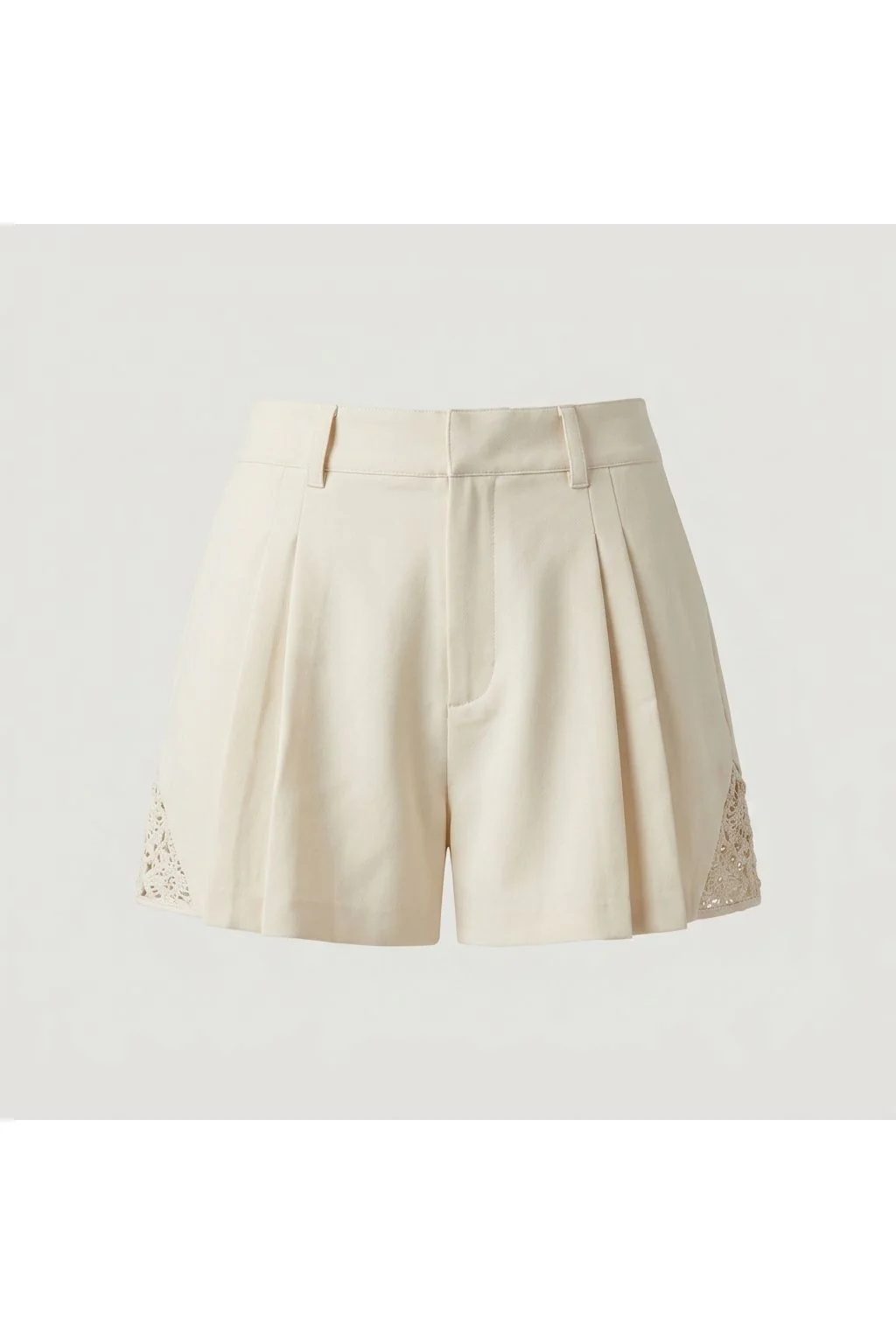 Pleated Crochet Hem Short Beige