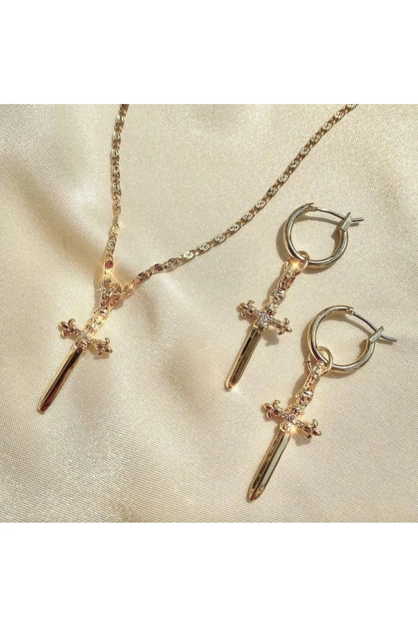 The Alexandra Hoop Earrings - Gold - Image 5