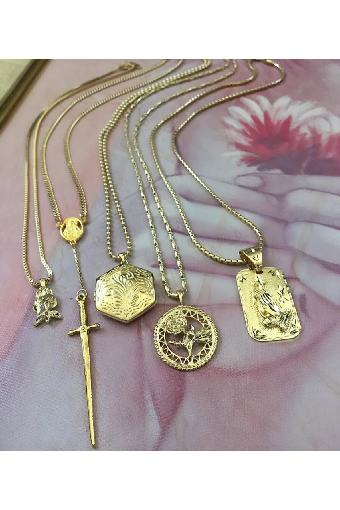 The Amparo Rosary - Image 7