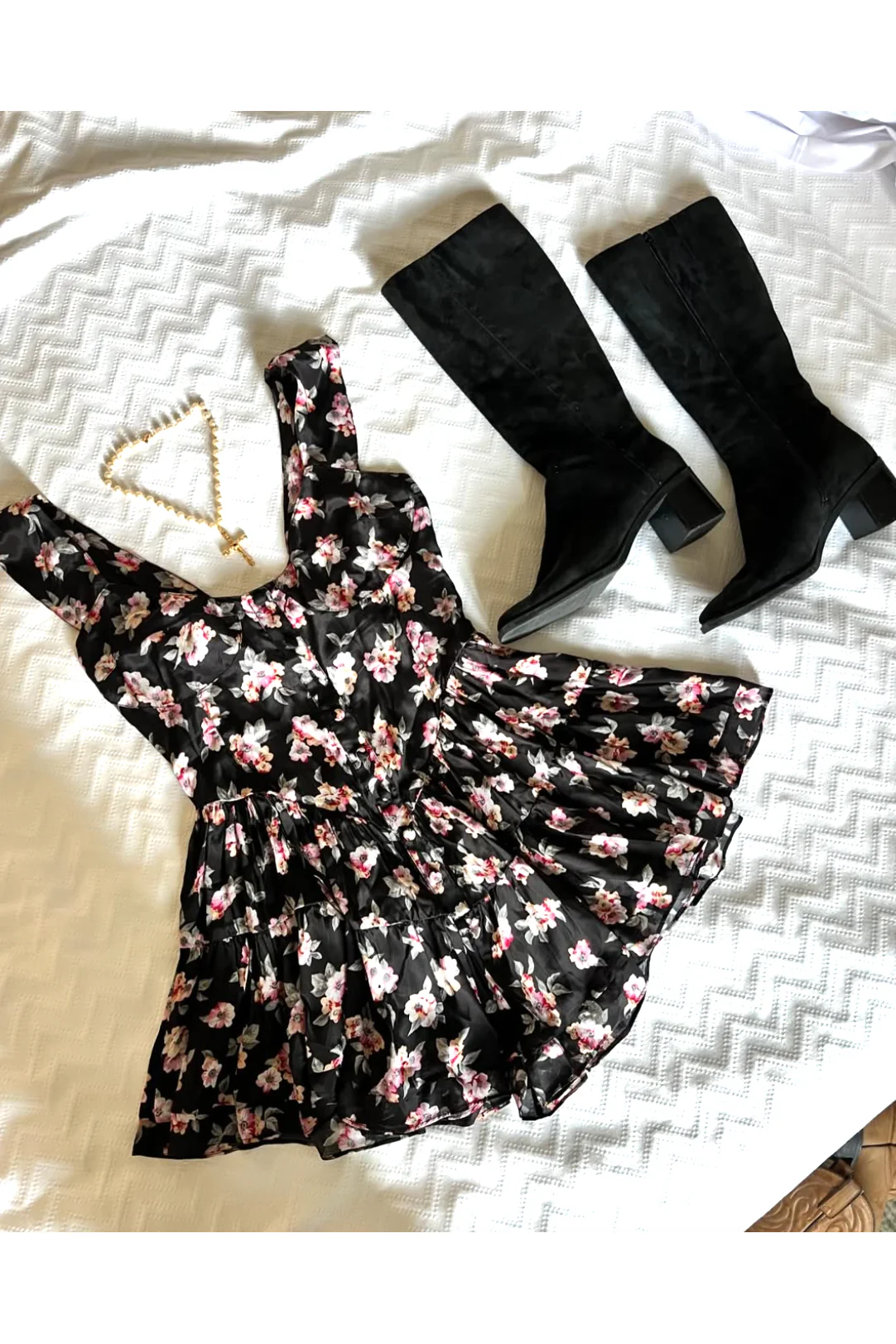 The Elisabeth Romper Dress - '90s Rose Print - Image 9
