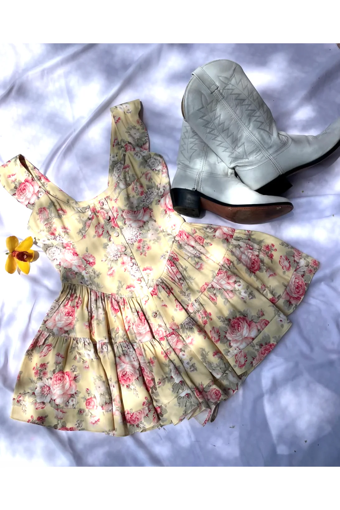 The Elisabeth Romper Dress - Yellow Rose - Image 13