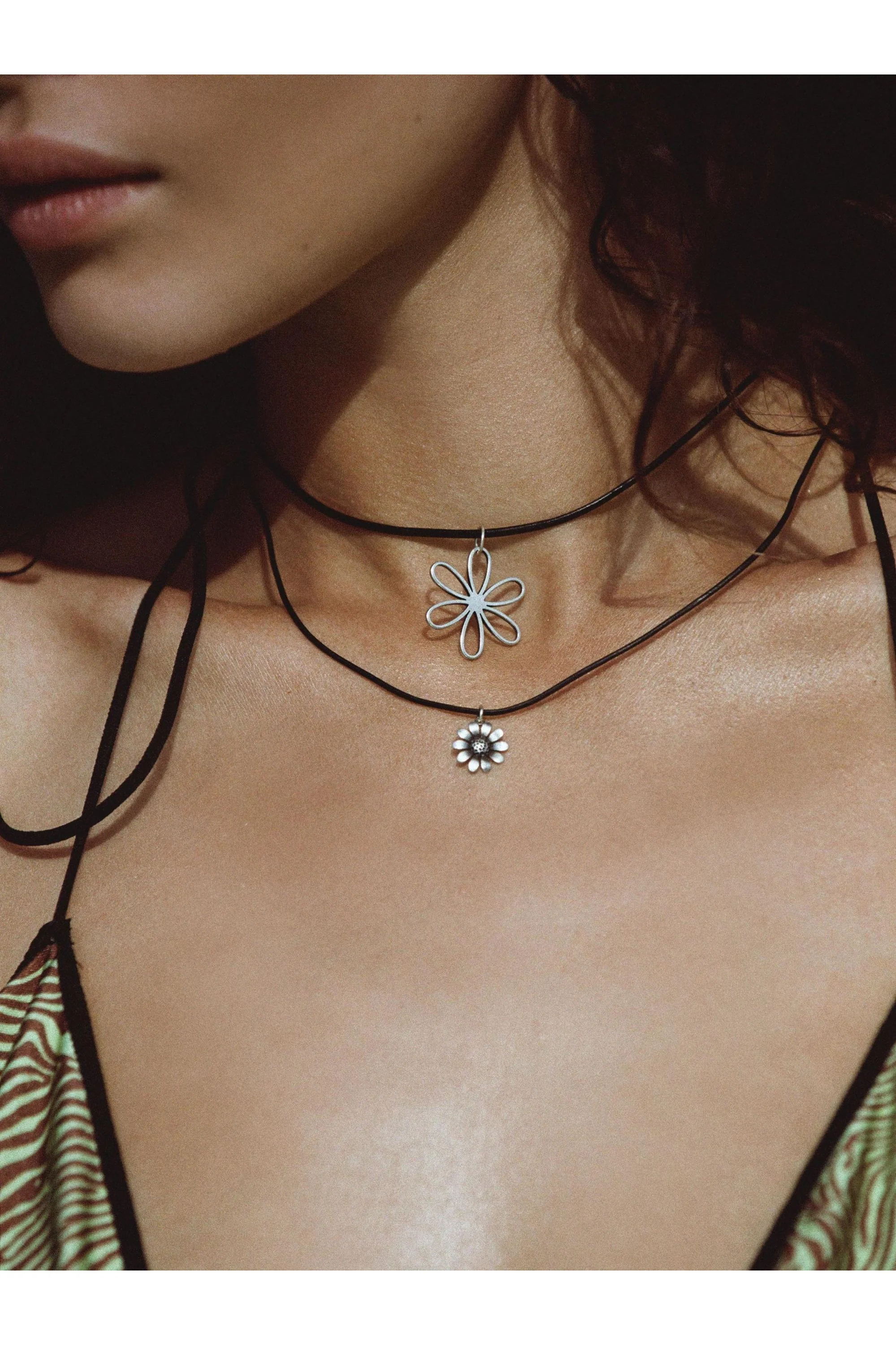 The Flower Power Choker - Image 3