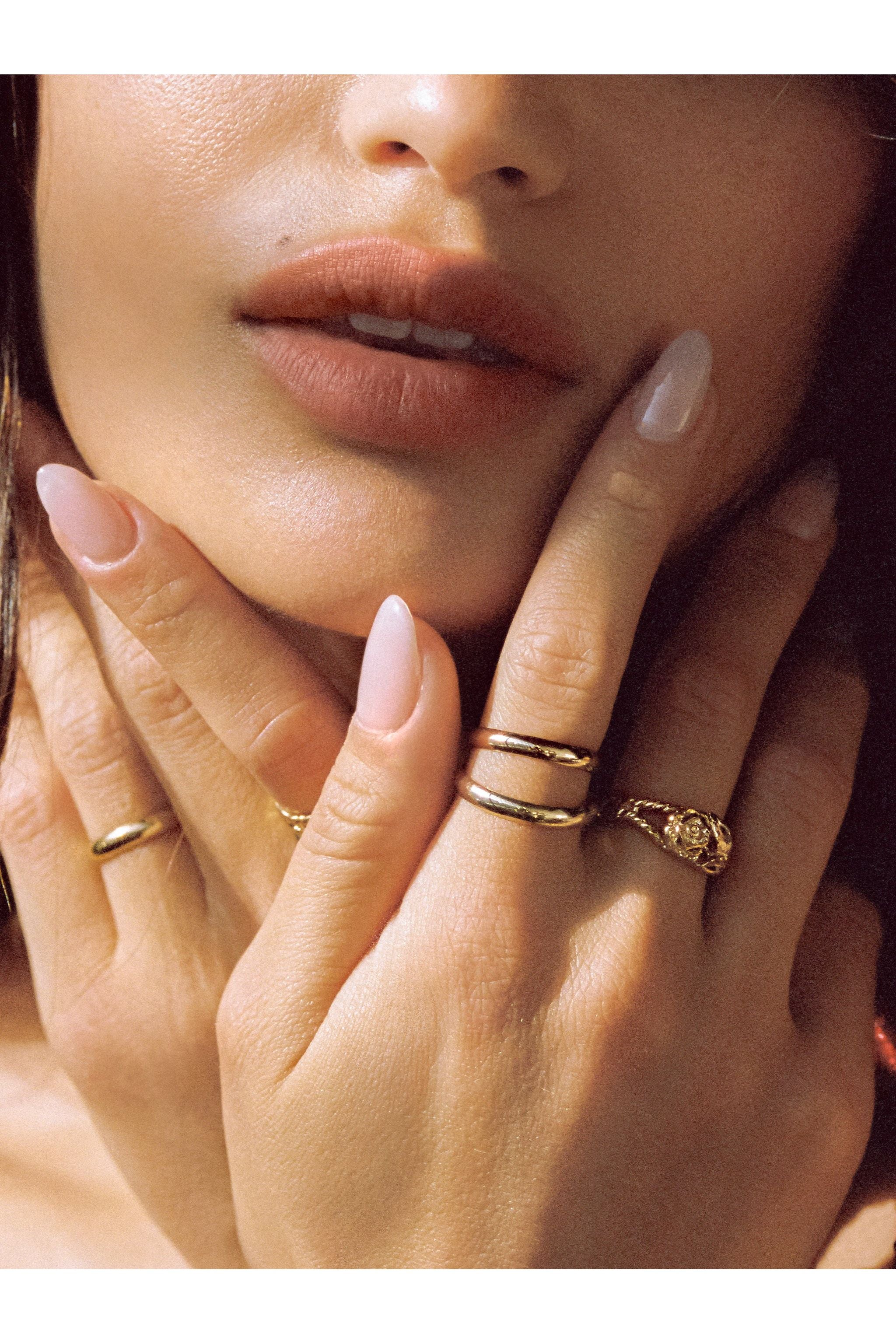 The Gold Rose Ring - Image 3