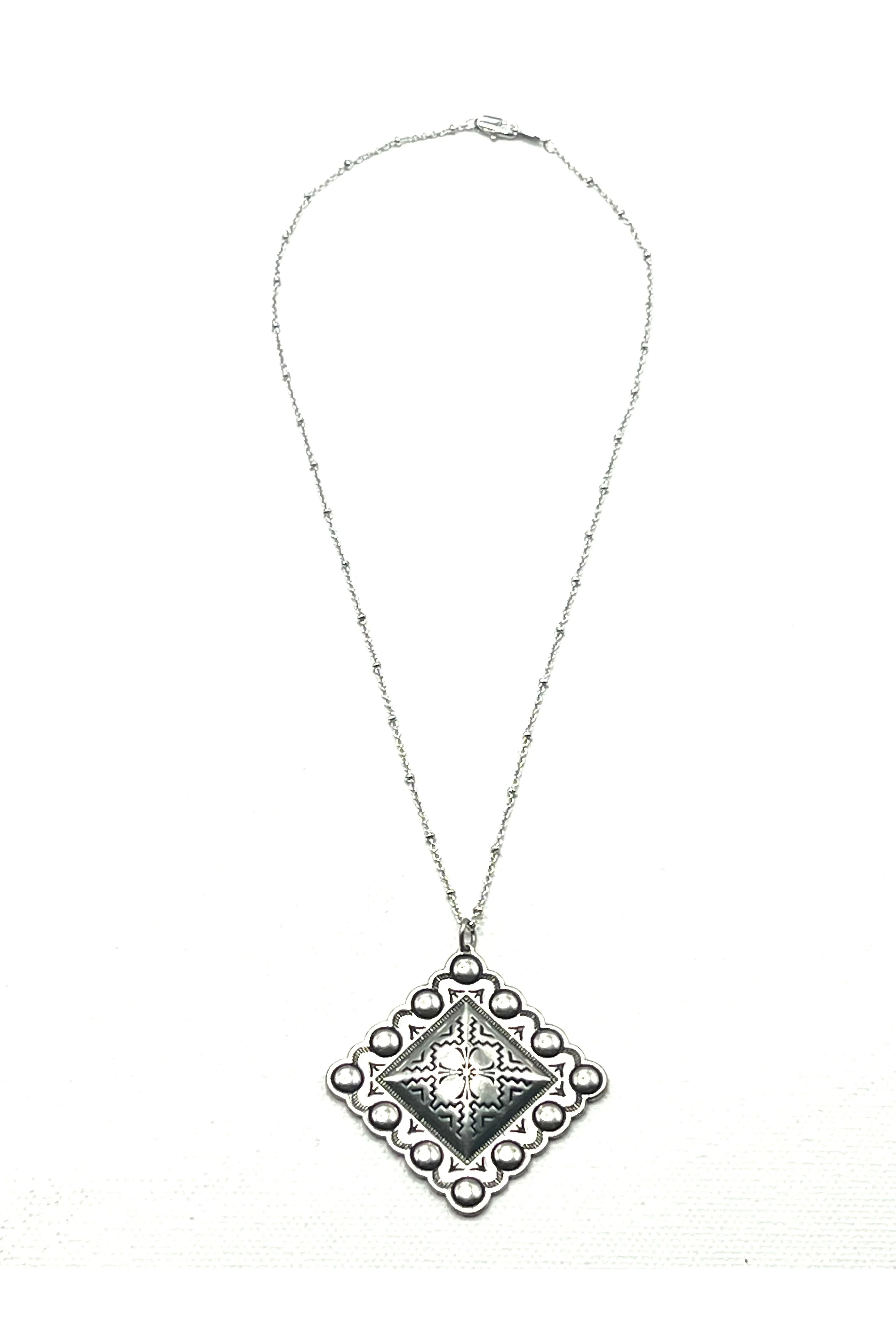 The Shania Necklace